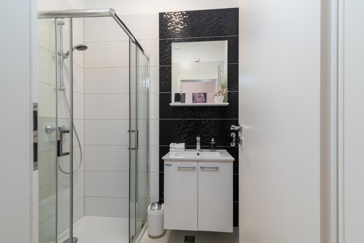 Apartments Bozan Трогир Екстериор снимка