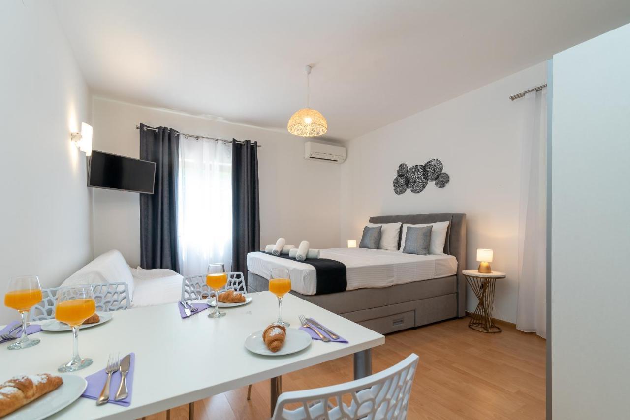 Apartments Bozan Трогир Екстериор снимка